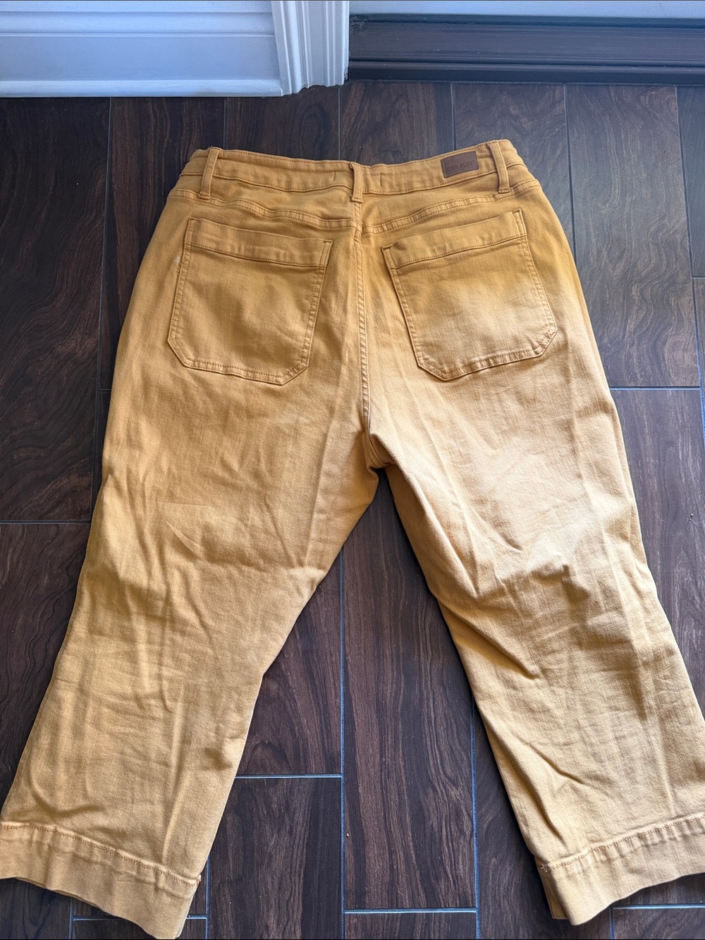 Judy Blue Mustard Casual Crop Chinos - Picture 4 of 4